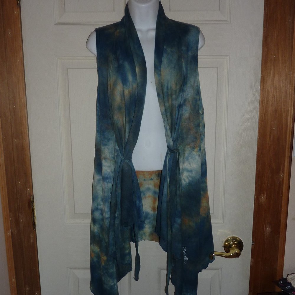 Eco Love Tie Dye Hemp Vest